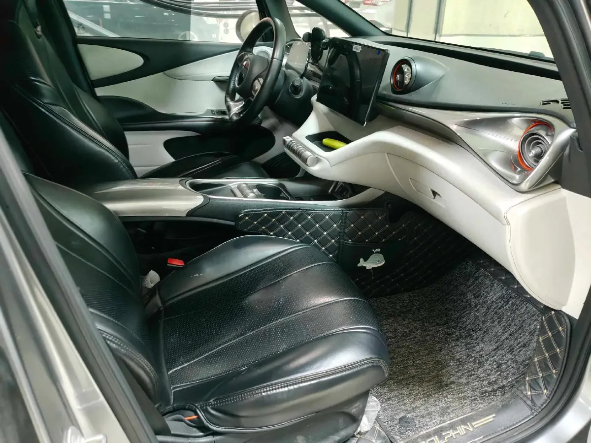 2021 Ford Escort 1.5L 122HP L3 6AT,autocango,china used car exporter,china ev exporter,chinese used car exporter,chinese used ev exporter