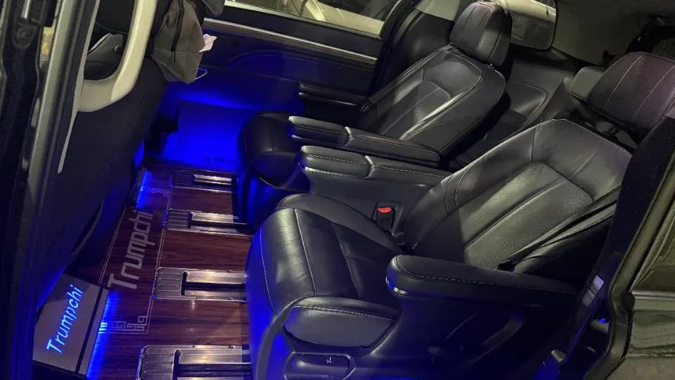 2021 GAC Trumpchi M8 2.0T 252HP L4 8AT,autocango,china used car exporter,china ev exporter,chinese used car exporter,chinese used ev exporter