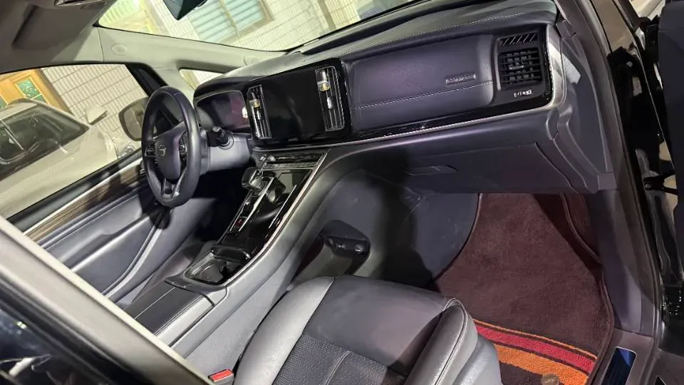 2021 GAC Trumpchi M8 2.0T 252HP L4 8AT,autocango,china used car exporter,china ev exporter,chinese used car exporter,chinese used ev exporter