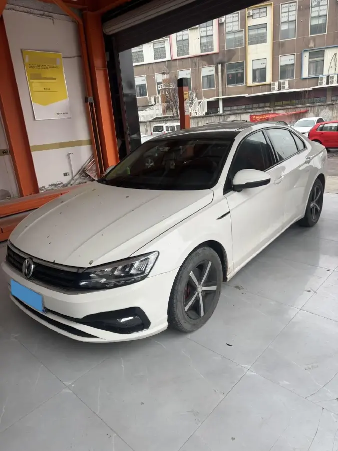 2019 Volkswagen T-Cross 1.4T 150HP L4 7DCT