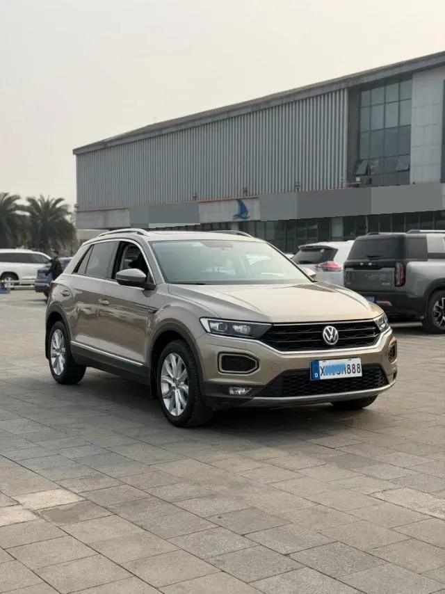 2018 Mitsubishi Eclipse Cross 1.5T 170HP L4 CVT,autocango,china used car exporter,china ev exporter,chinese used car exporter,chinese used ev exporter