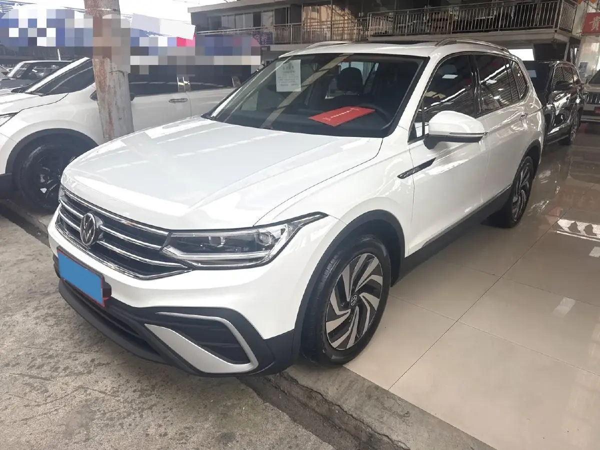 2023 Volkswagen Tiguan L 1.5T 160HP L4 7DCT