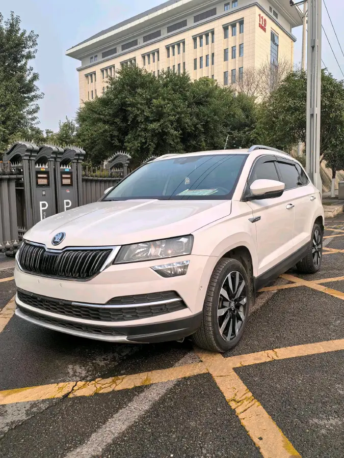 2021 Skoda Karoq 1.4T 150HP L4 7DCT