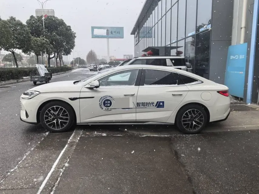 2025 BYD Seal07 DM-i 1.5L 101HP L4 E-CVT PHEV 17.6KWH,autocango,china used car exporter,china ev exporter,chinese used car exporter,chinese used ev exporter