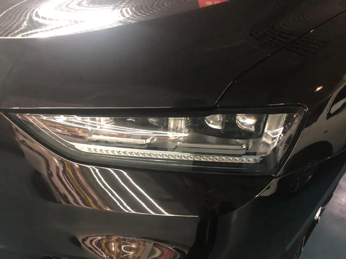 2017 WEY VV7 2.0T 234HP L4 7DCT,autocango,china used car exporter,china ev exporter,chinese used car exporter,chinese used ev exporter