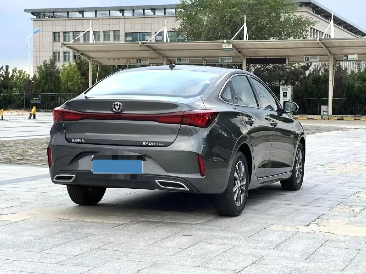 2024 ChangAn Eado 1.4T 160HP L4 7DCT,autocango,china used car exporter,china ev exporter,chinese used car exporter,chinese used ev exporter