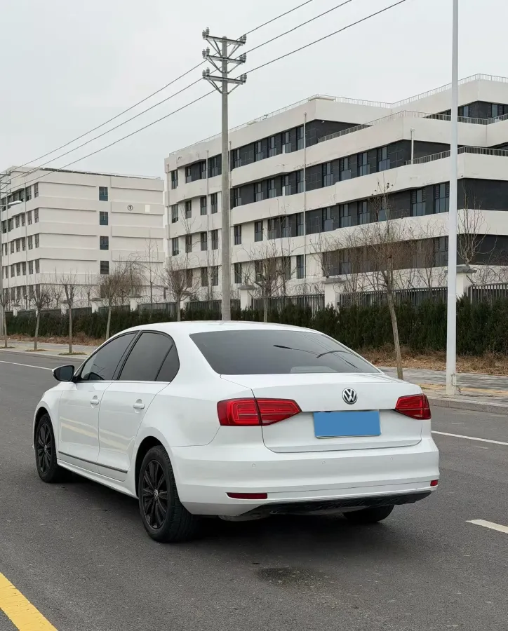 2018 KingLong KaiTe 2.3T 110HP L4 5MT,autocango,china used car exporter,china ev exporter,chinese used car exporter,chinese used ev exporter