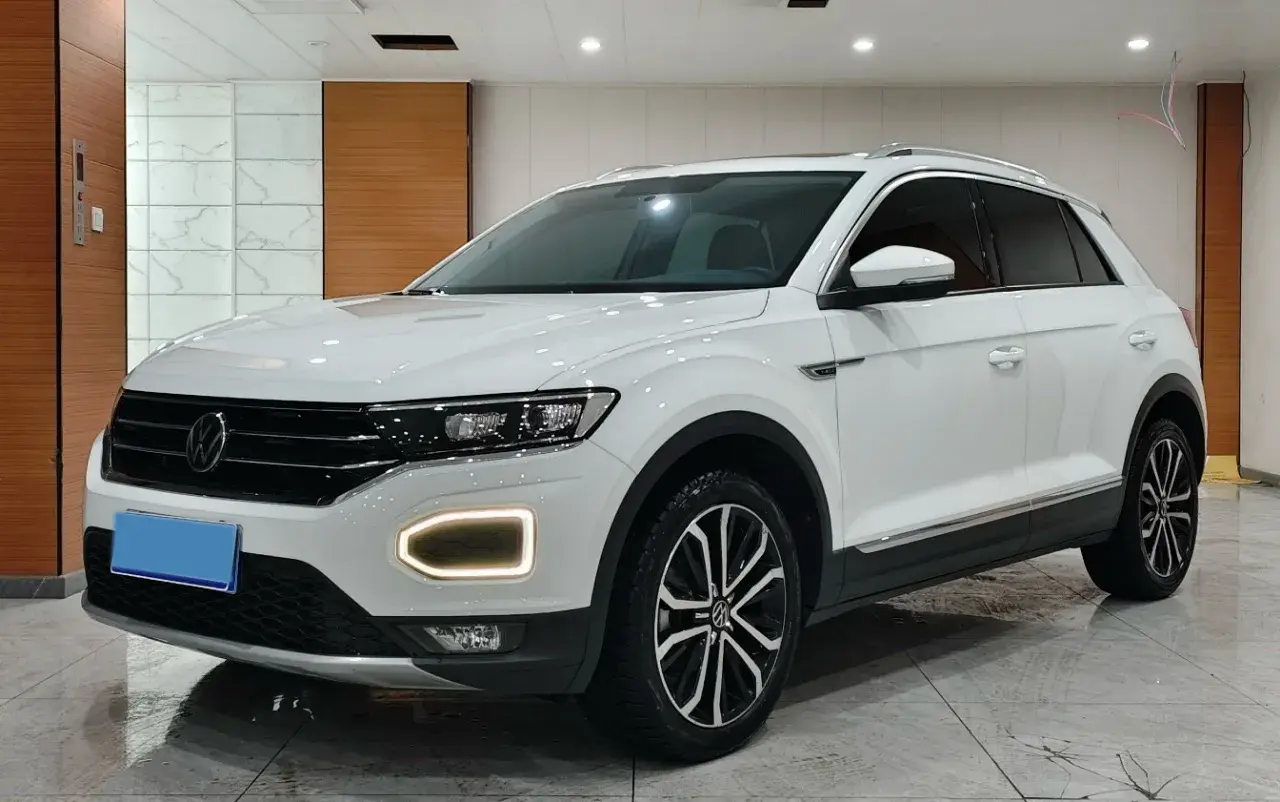 2022 Volkswagen T-Roc 1.4T 150HP L4 7DCT