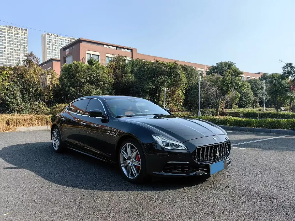 2021 Maserati Quattroporte 3.0T 350HP V6 8AT,autocango,china used car exporter,china ev exporter,chinese used car exporter,chinese used ev exporter