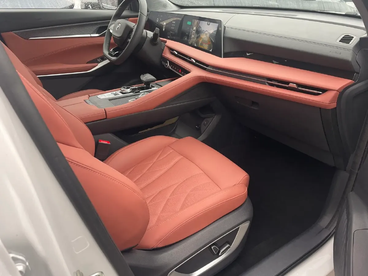 2024 ChangAn CS75 Plus 1.5T 188HP L4 8AT,autocango,china used car exporter,china ev exporter,chinese used car exporter,chinese used ev exporter