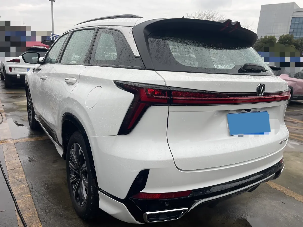 2024 ChangAn CS75 Plus 1.5T 188HP L4 8AT,autocango,china used car exporter,china ev exporter,chinese used car exporter,chinese used ev exporter
