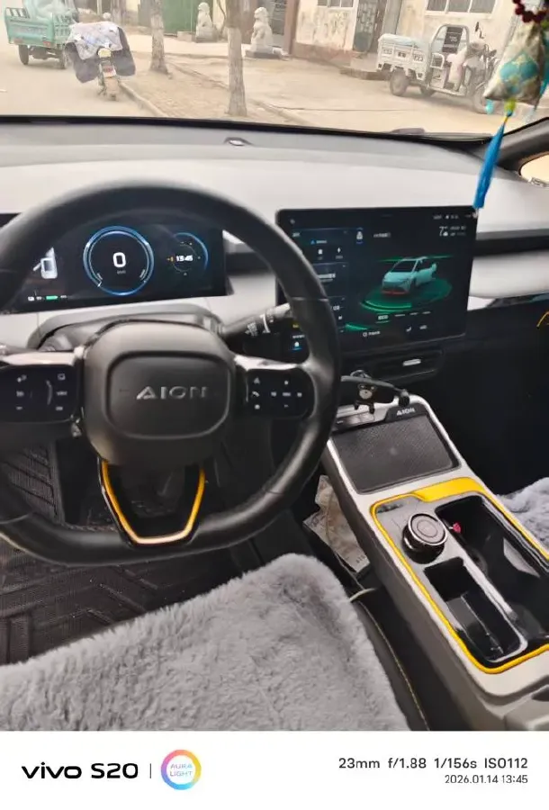 2022 Geely Okavango 1.8T 184HP L4 7DCT,autocango,china used car exporter,china ev exporter,chinese used car exporter,chinese used ev exporter