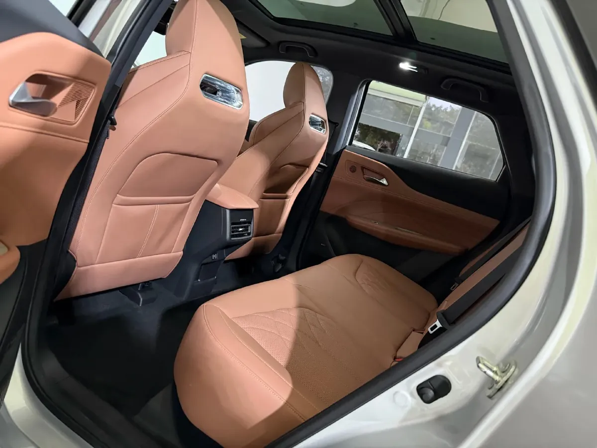 2024 ChangAn UNI-Z 1.5L 98HP L4 E-CVT PHEV 18.4KWH,autocango,china used car exporter,china ev exporter,chinese used car exporter,chinese used ev exporter