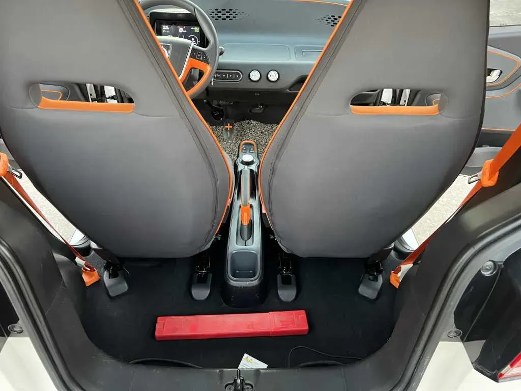 2020 BaoJun E100 BEV 28KWH,autocango,china used car exporter,china ev exporter,chinese used car exporter,chinese used ev exporter