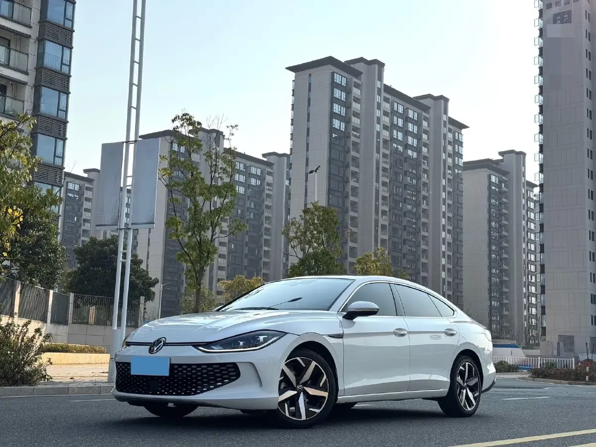 2022 Exceed TXL 2.0T 261HP L4 7DCT