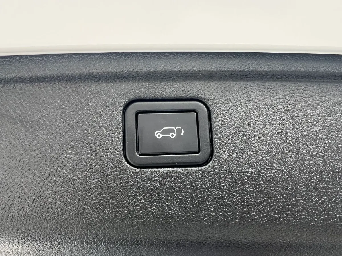 2026 ChangAn CS75 1.5T 192HP L4 7DCT,autocango,china used car exporter,china ev exporter,chinese used car exporter,chinese used ev exporter