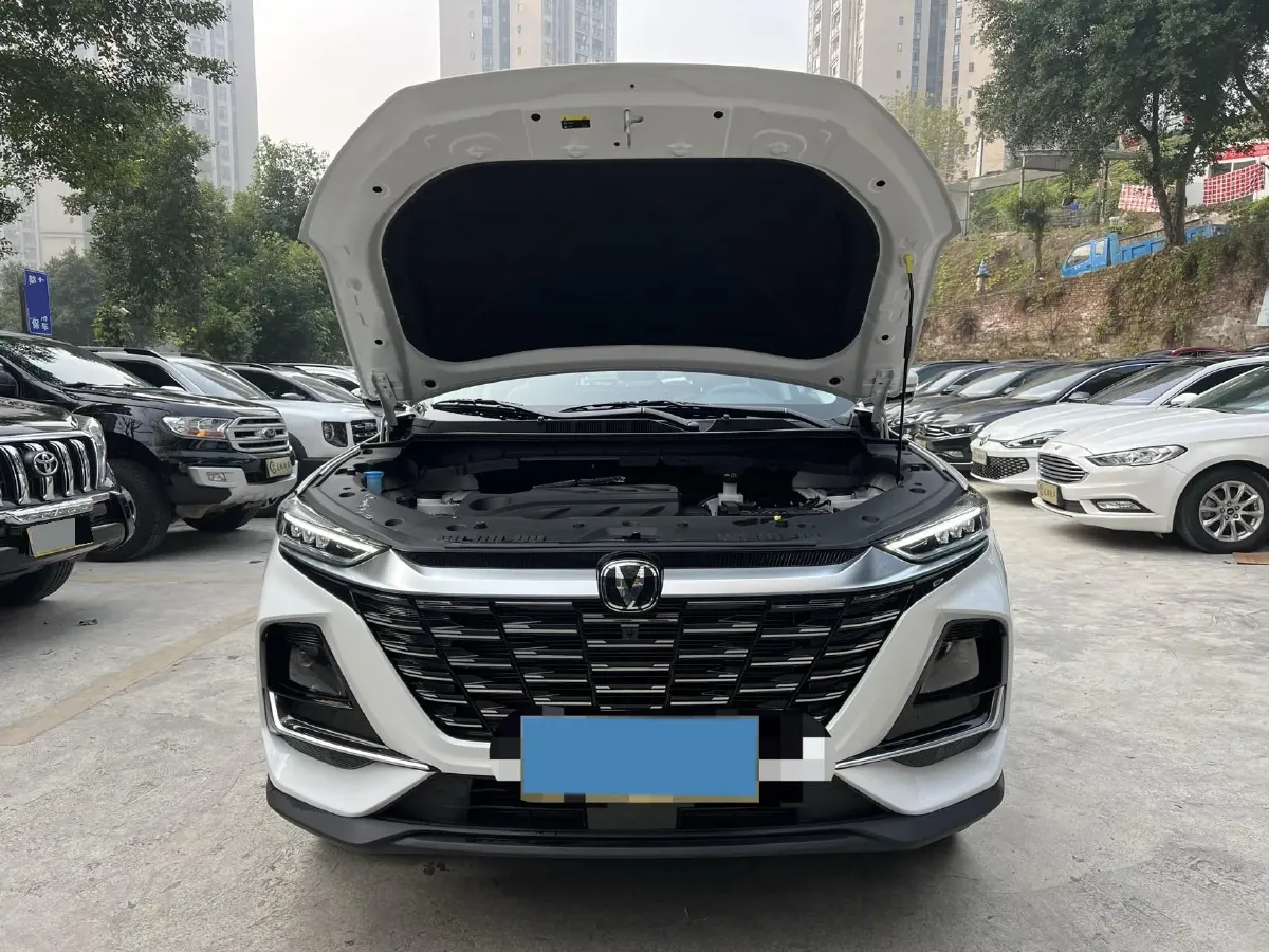 2026 ChangAn CS75 1.5T 192HP L4 7DCT,autocango,china used car exporter,china ev exporter,chinese used car exporter,chinese used ev exporter