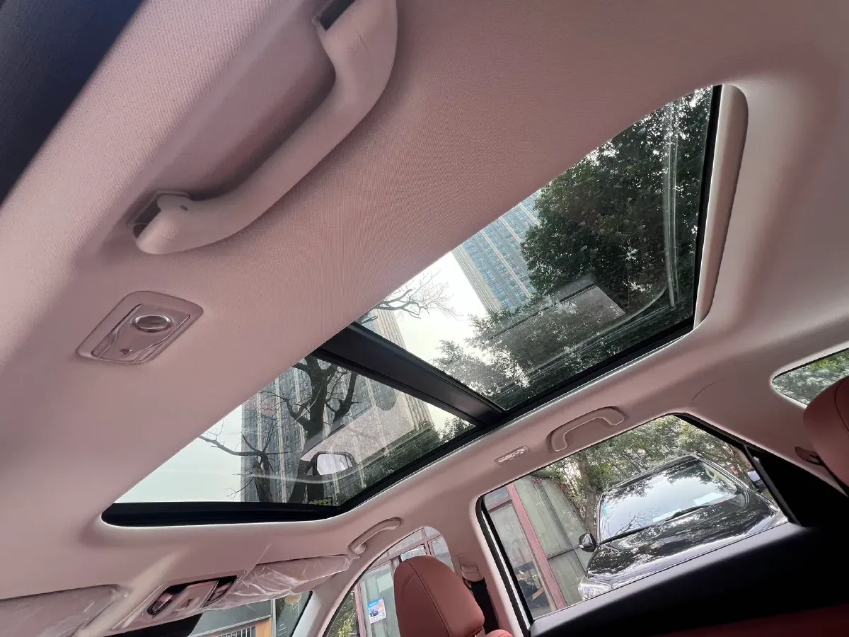 2026 ChangAn CS75 1.5T 192HP L4 7DCT,autocango,china used car exporter,china ev exporter,chinese used car exporter,chinese used ev exporter