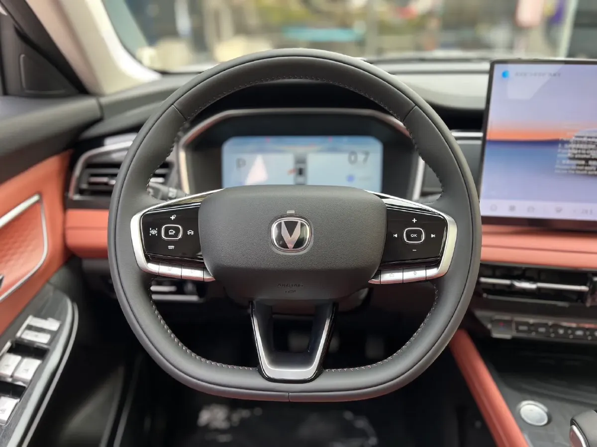 2026 ChangAn CS75 1.5T 192HP L4 7DCT,autocango,china used car exporter,china ev exporter,chinese used car exporter,chinese used ev exporter