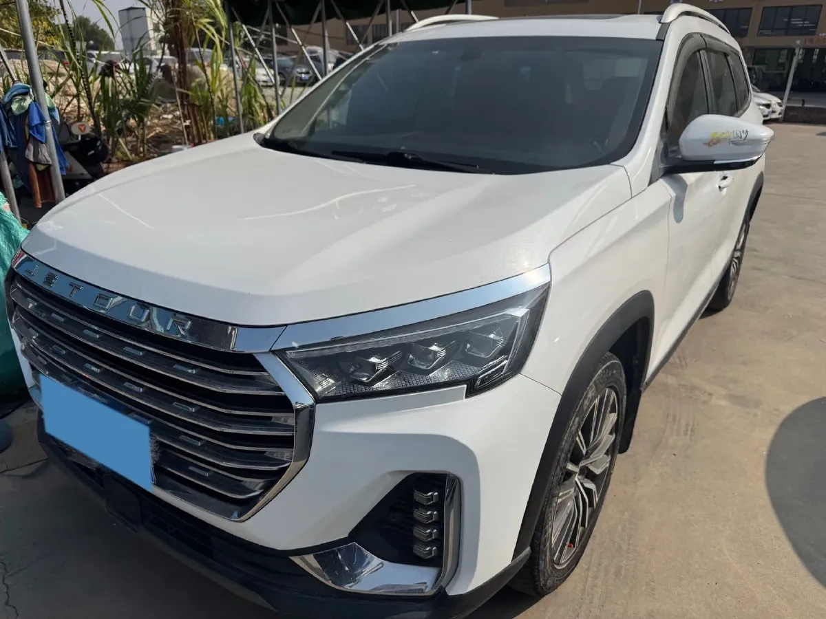 2021 DongFeng Forthing LingZhi Plus 2.0L 133HP L4 6MT,autocango,china used car exporter,china ev exporter,chinese used car exporter,chinese used ev exporter