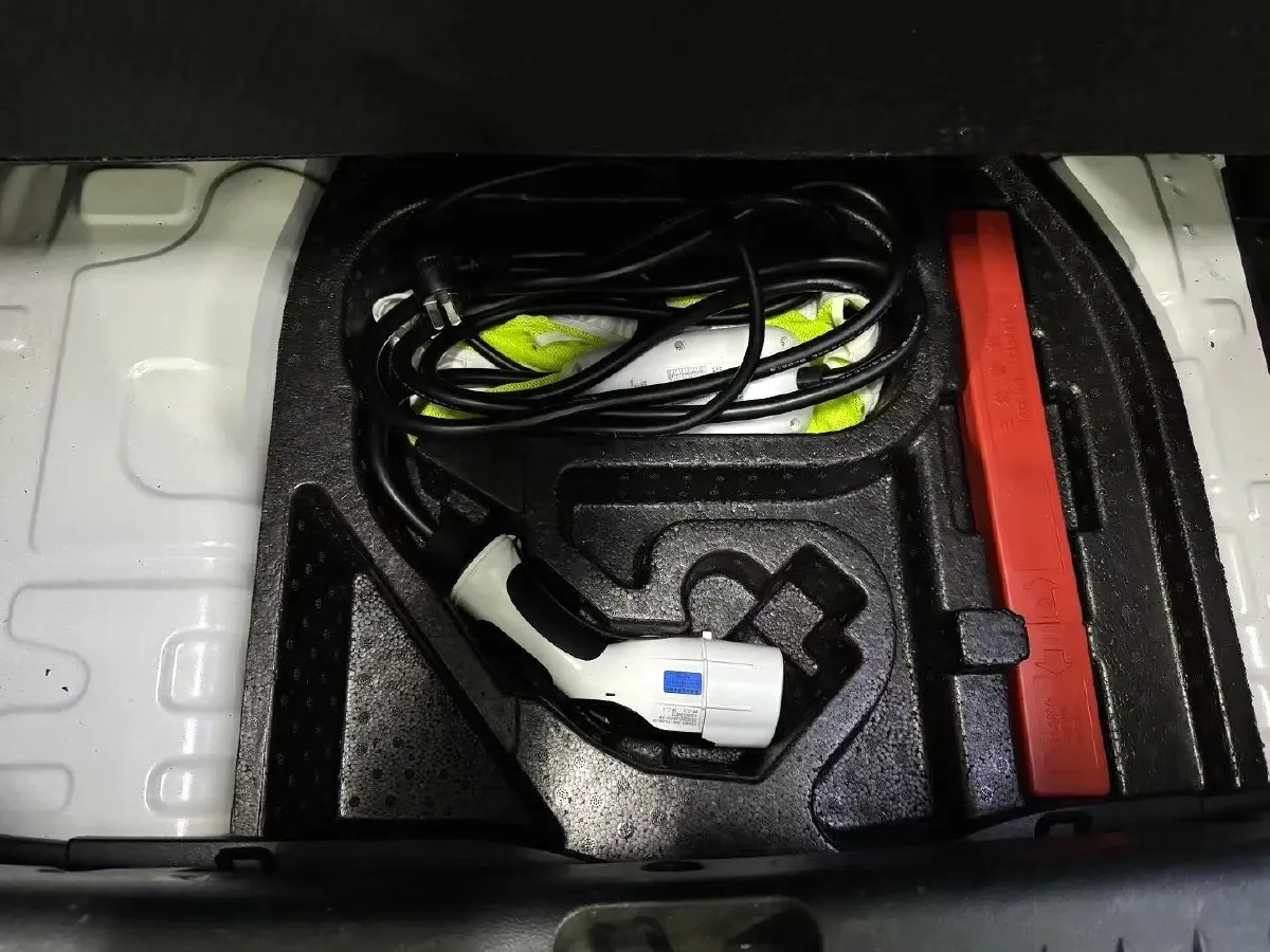 2022 ChangAn BenBen E-Star BEV 32.2KWH,autocango,china used car exporter,china ev exporter,chinese used car exporter,chinese used ev exporter