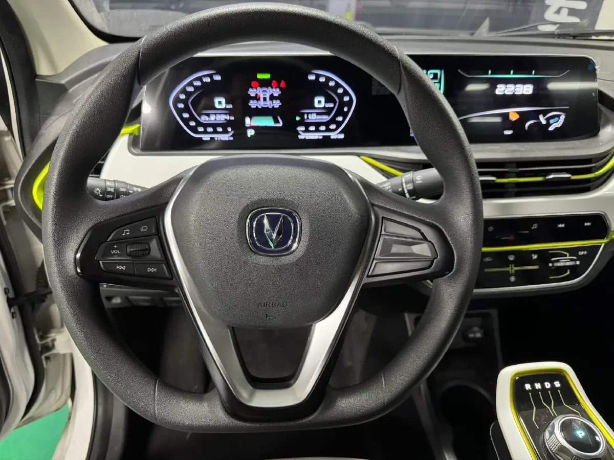 2022 ChangAn BenBen E-Star BEV 32.2KWH,autocango,china used car exporter,china ev exporter,chinese used car exporter,chinese used ev exporter