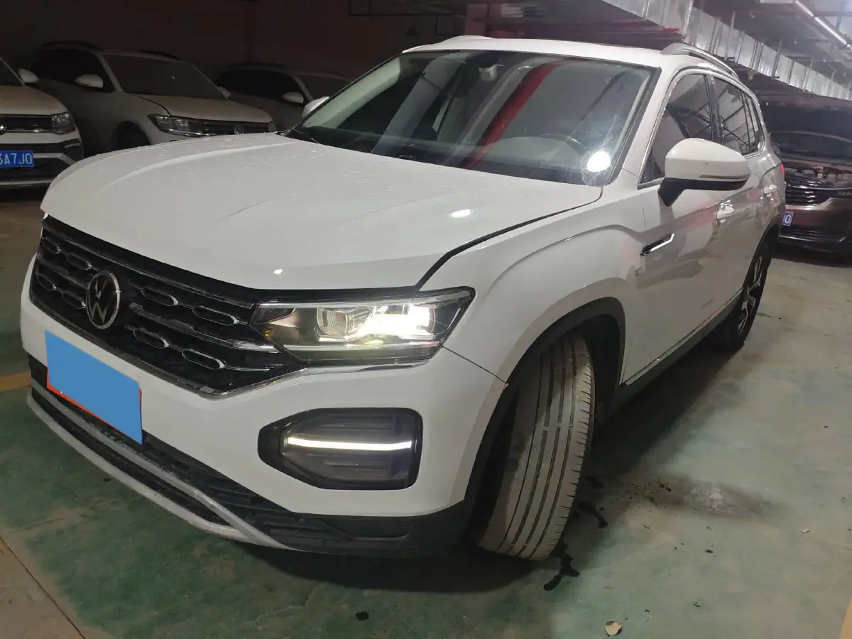 2022 Volkswagen Tayron 2.0T 186HP L4 7DCT