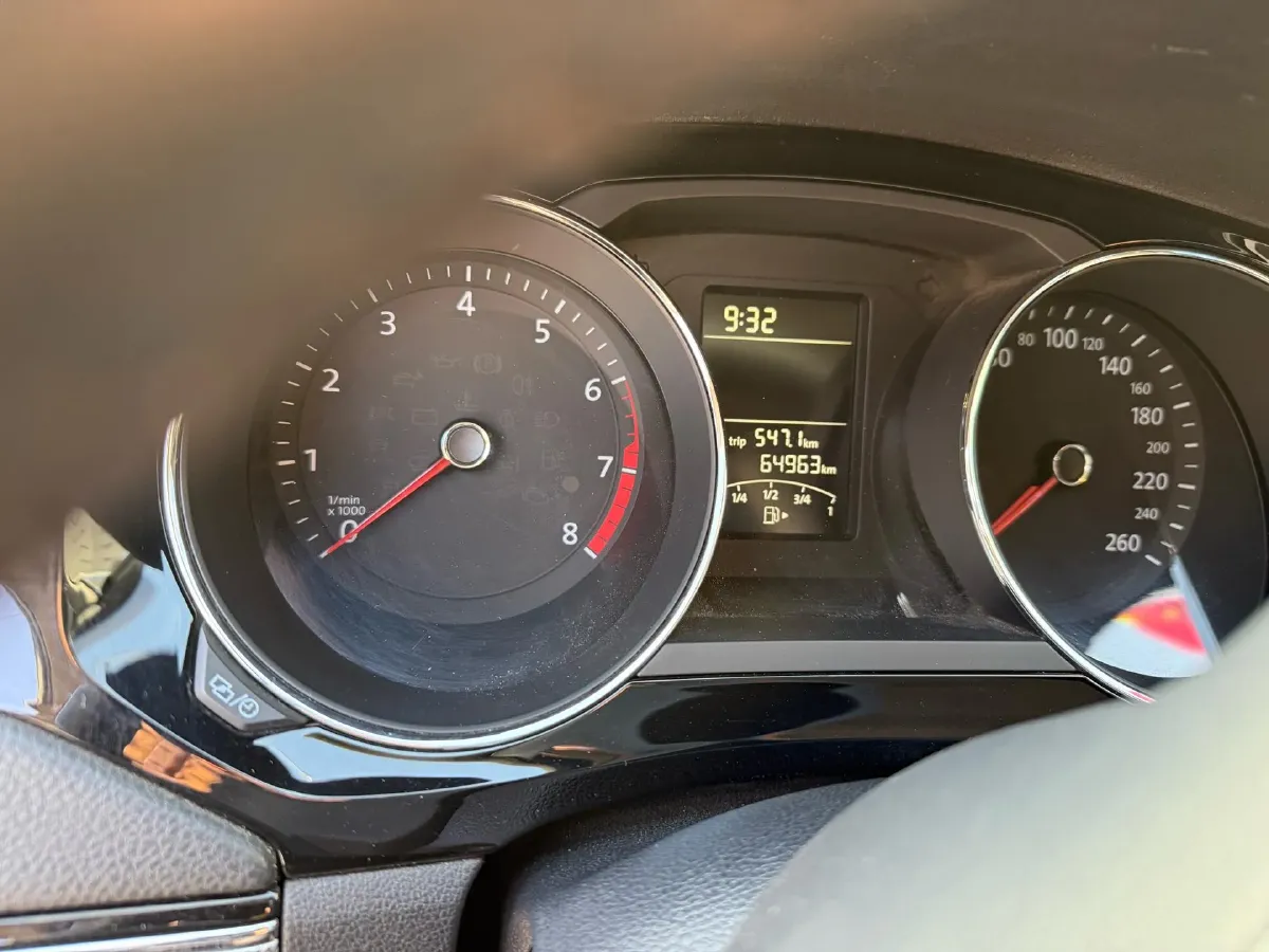 2018 KingLong KaiTe 2.3T 110HP L4 5MT,autocango,china used car exporter,china ev exporter,chinese used car exporter,chinese used ev exporter