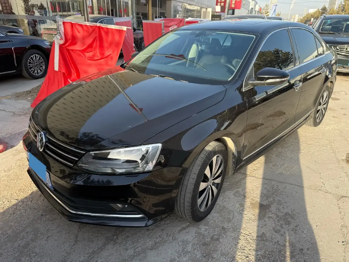2018 KingLong KaiTe 2.3T 110HP L4 5MT