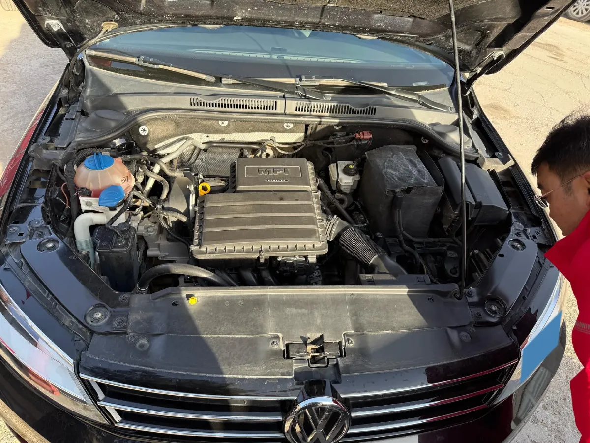 2018 KingLong KaiTe 2.3T 110HP L4 5MT,autocango,china used car exporter,china ev exporter,chinese used car exporter,chinese used ev exporter