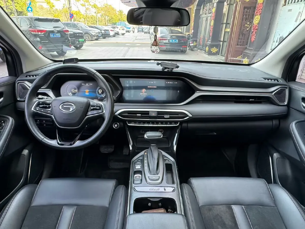 2021 GAC Trumpchi GS4 1.5T 169HP L4 6AT,autocango,china used car exporter,china ev exporter,chinese used car exporter,chinese used ev exporter