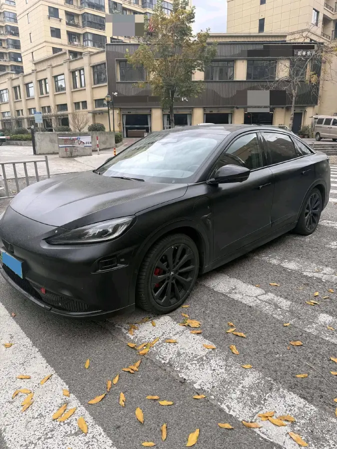 2022 ARCFOX αS BEV 74.5KWH