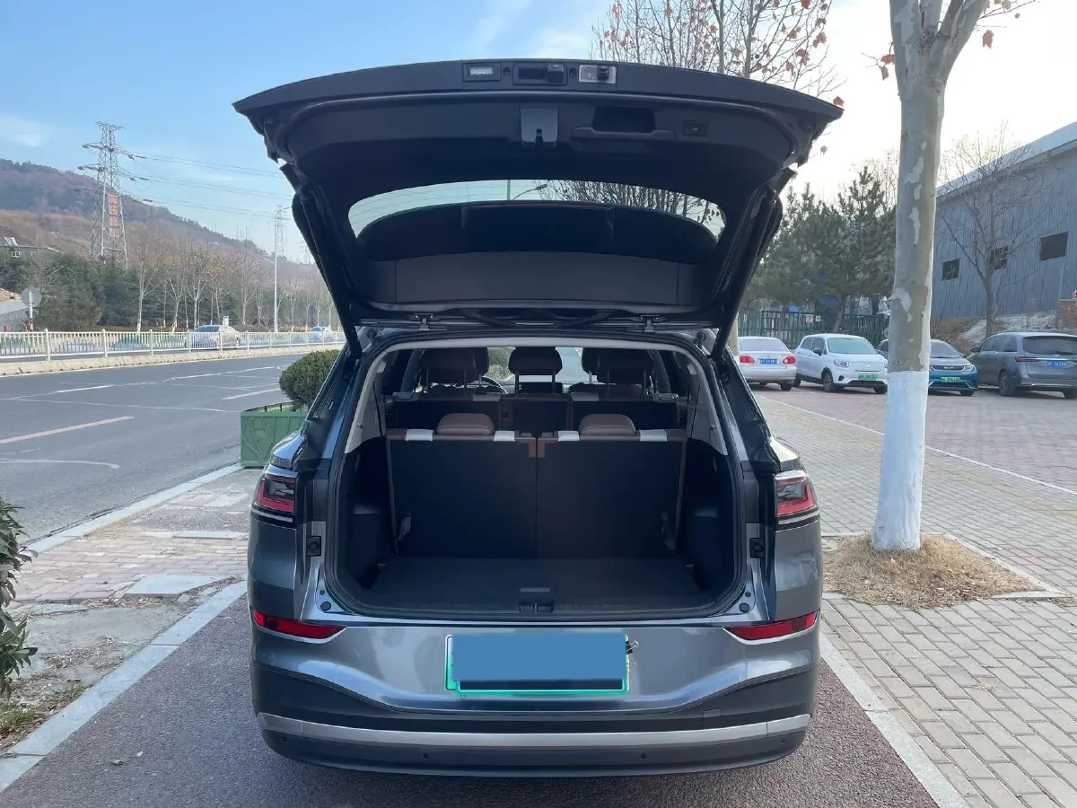 2022 Volkswagen ID.6 X BEV 83.4KWH,autocango,china used car exporter,china ev exporter,chinese used car exporter,chinese used ev exporter