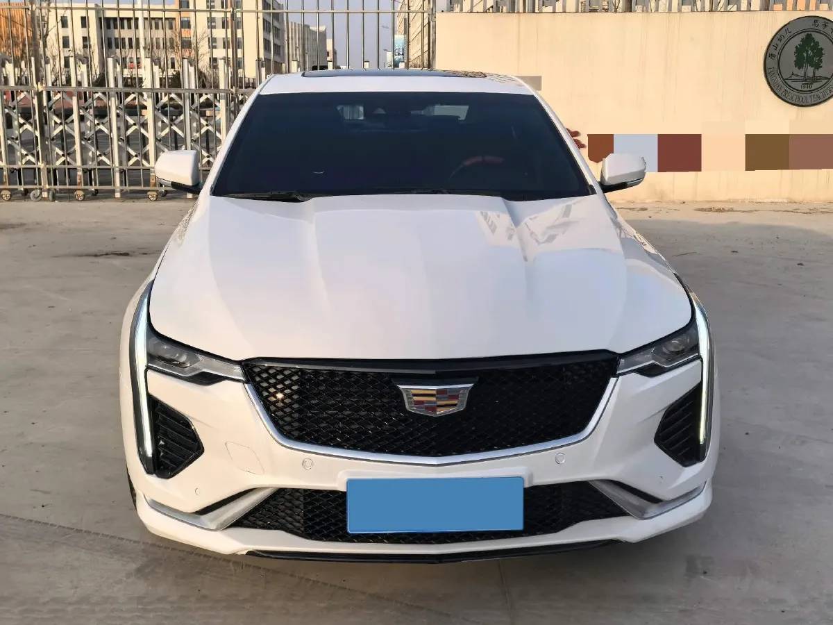 2023 Cadillac CT4 1.5T 211HP L4 8AT,autocango,china used car exporter,china ev exporter,chinese used car exporter,chinese used ev exporter
