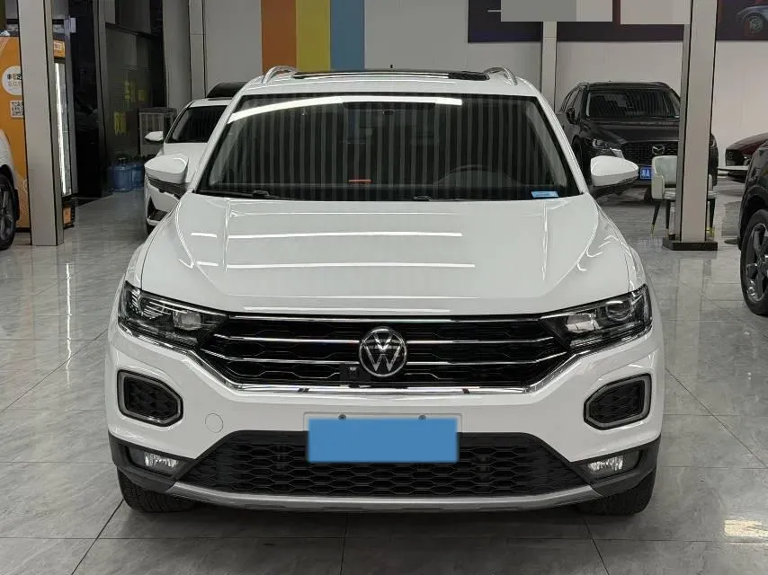 2022 Volkswagen T-Roc 1.4T 150HP L4 7DCT,autocango,china used car exporter,china ev exporter,chinese used car exporter,chinese used ev exporter