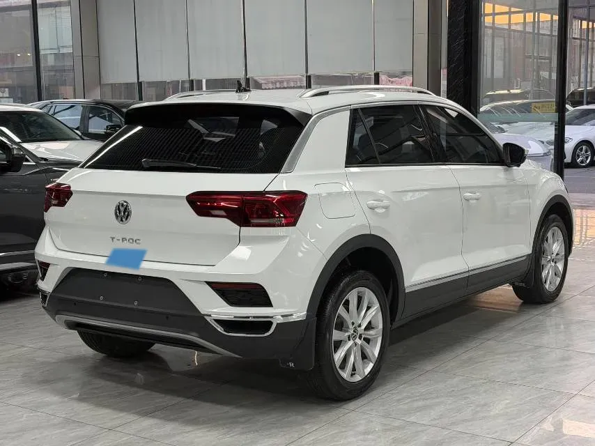 2022 Volkswagen T-Roc 1.4T 150HP L4 7DCT,autocango,china used car exporter,china ev exporter,chinese used car exporter,chinese used ev exporter