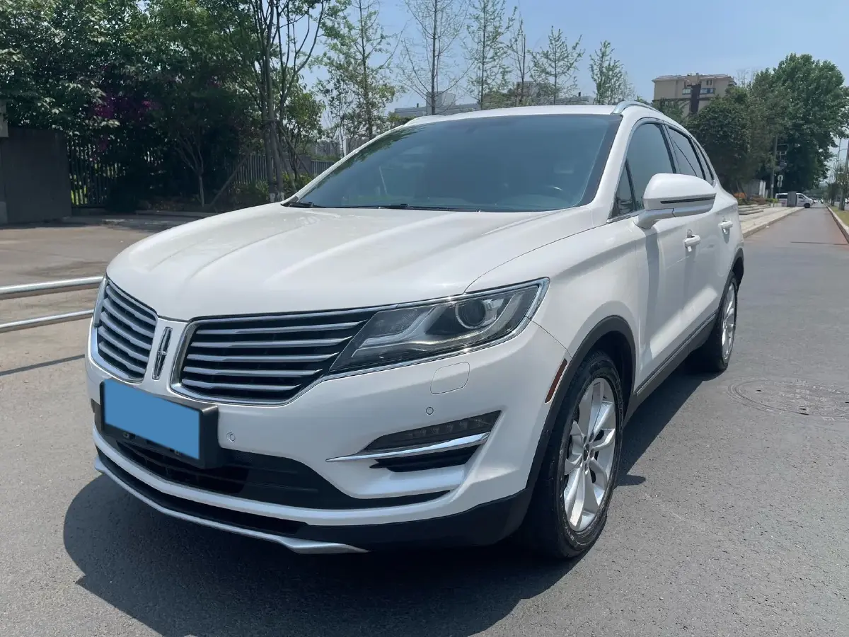 2017 Lincoln MKC 2.0T 203HP L4 6AT
