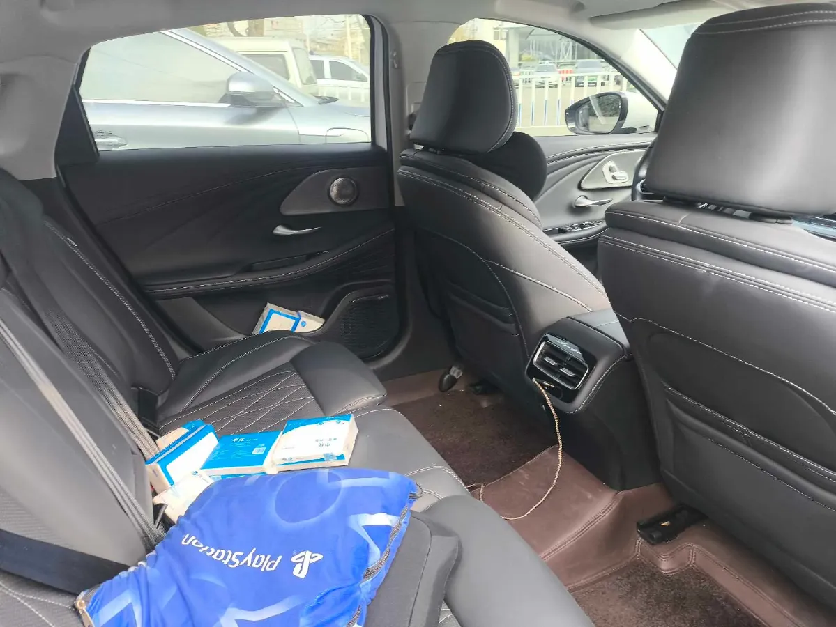 2022 Chery Arrizo 8 1.6T 197HP L4 7DCT,autocango,china used car exporter,china ev exporter,chinese used car exporter,chinese used ev exporter