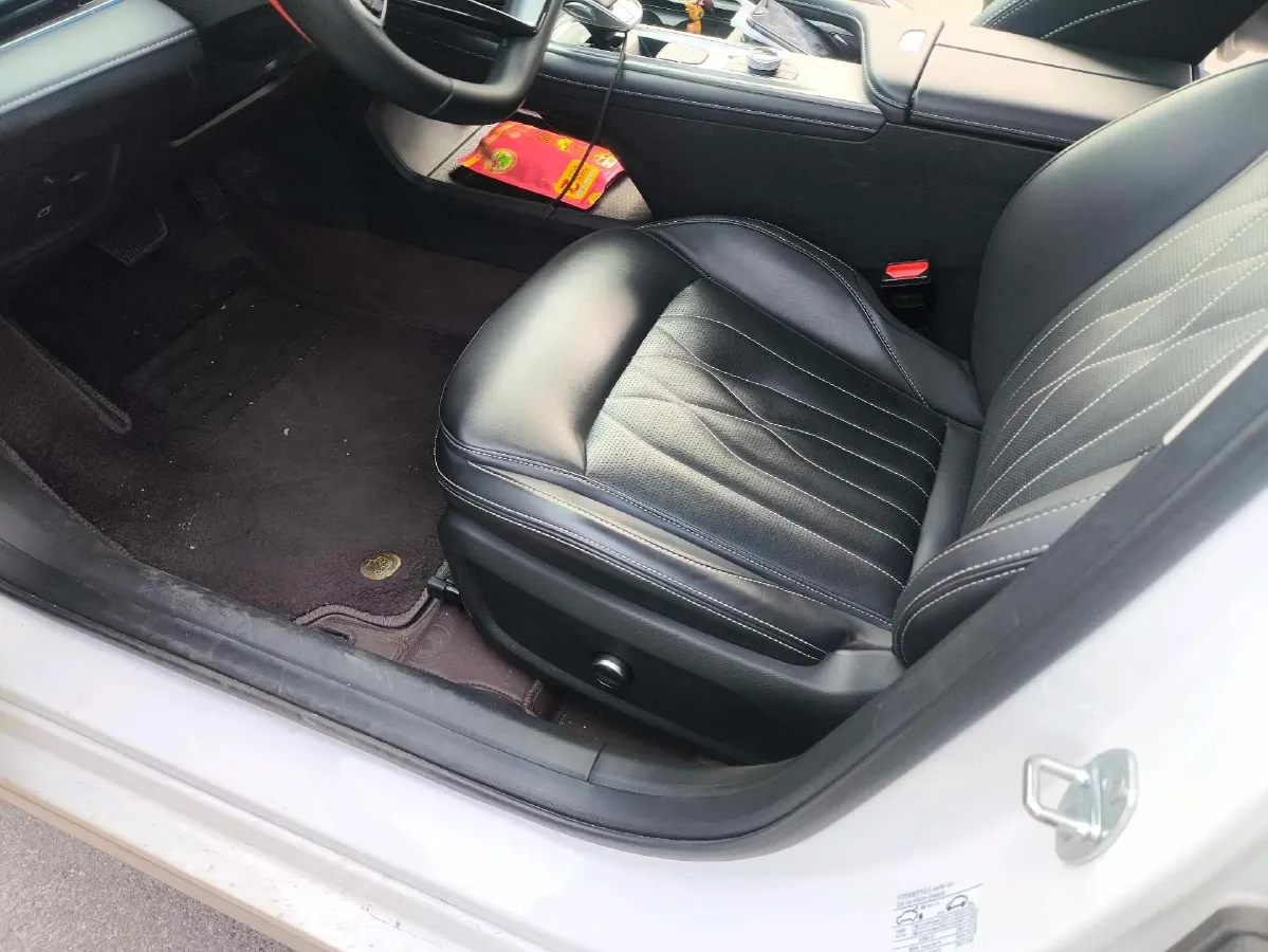 2022 Chery Arrizo 8 1.6T 197HP L4 7DCT,autocango,china used car exporter,china ev exporter,chinese used car exporter,chinese used ev exporter