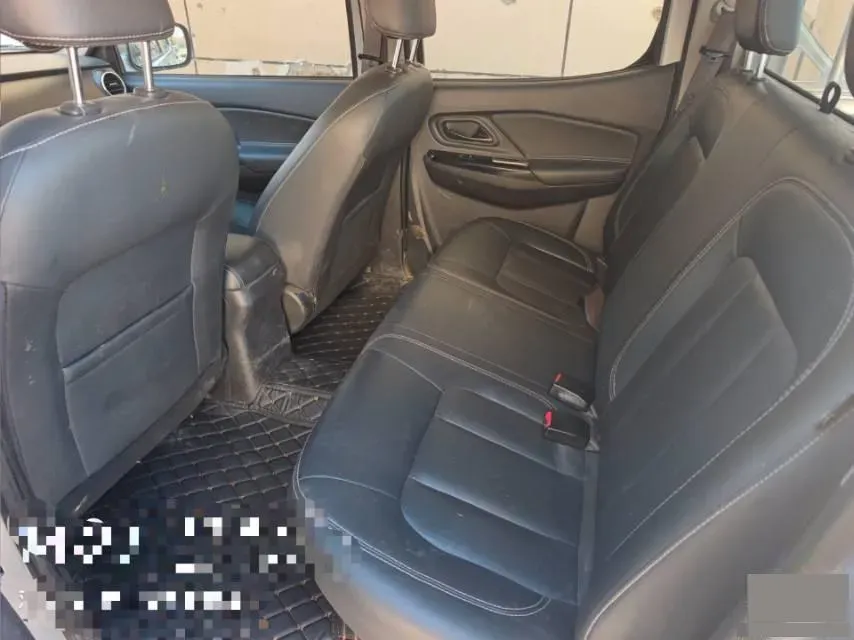 2023 Dongfeng RuiQi 2.4T 165HP L4 5MT,autocango,china used car exporter,china ev exporter,chinese used car exporter,chinese used ev exporter