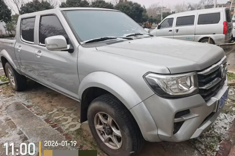 2023 Dongfeng RuiQi 2.4T 165HP L4 5MT,autocango,china used car exporter,china ev exporter,chinese used car exporter,chinese used ev exporter