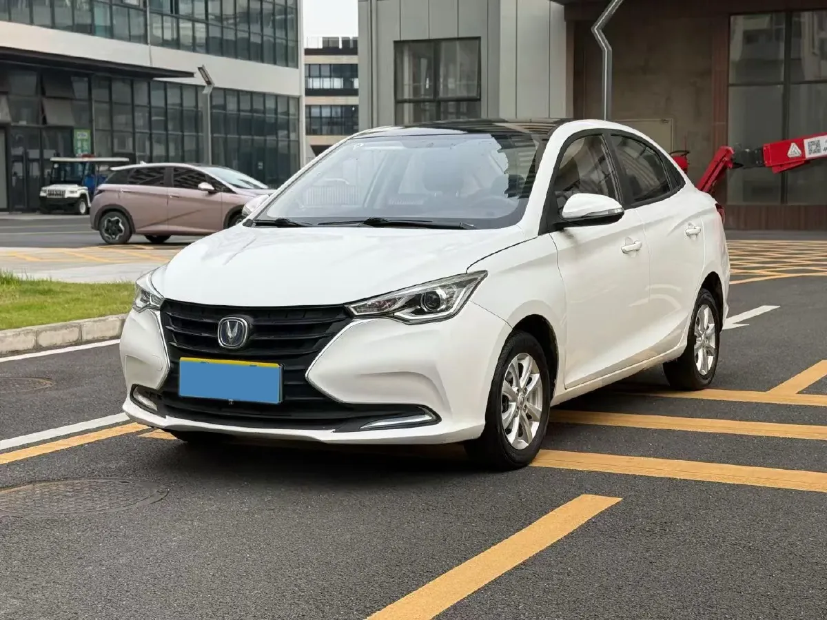 2019 ChangAn Alsvin 1.5L 107HP L4 5DCT,autocango,china used car exporter,china ev exporter,chinese used car exporter,chinese used ev exporter