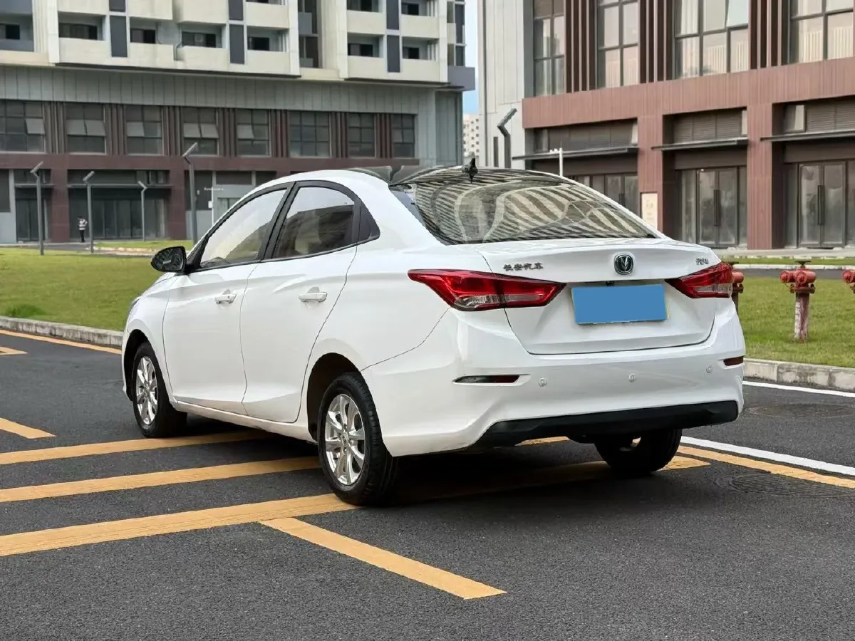2019 ChangAn Alsvin 1.5L 107HP L4 5DCT,autocango,china used car exporter,china ev exporter,chinese used car exporter,chinese used ev exporter