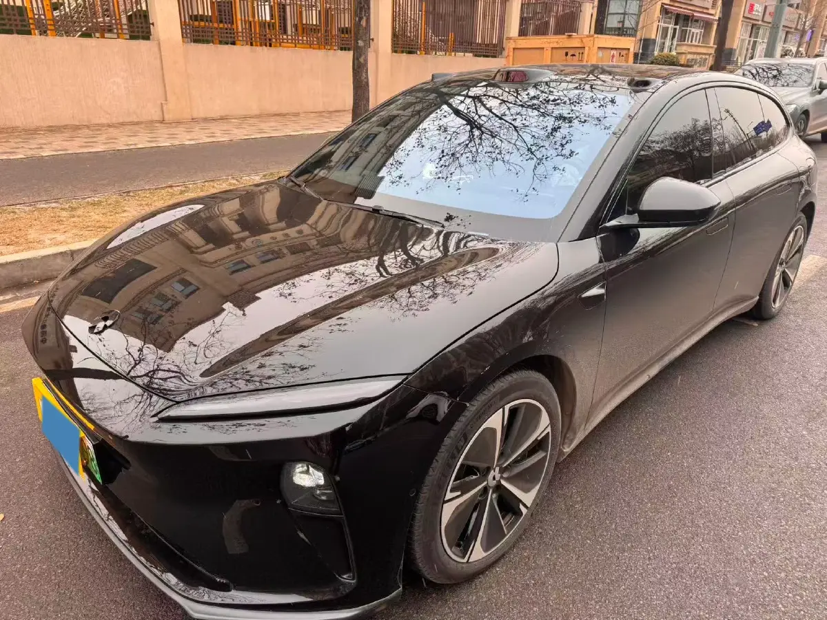 2023 NIO ET5T BEV 75KWH