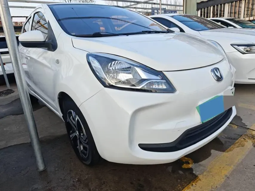 2020 ChangAn BenBen E-Star BEV 32.2KWH,autocango,china used car exporter,china ev exporter,chinese used car exporter,chinese used ev exporter