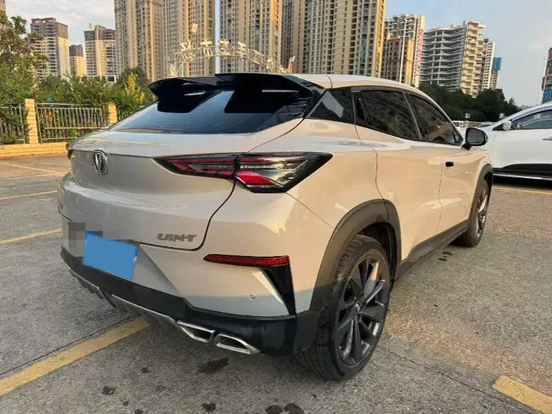 2020 ChangAn UNI-T 1.5T 180HP L4 7DCT,autocango,china used car exporter,china ev exporter,chinese used car exporter,chinese used ev exporter