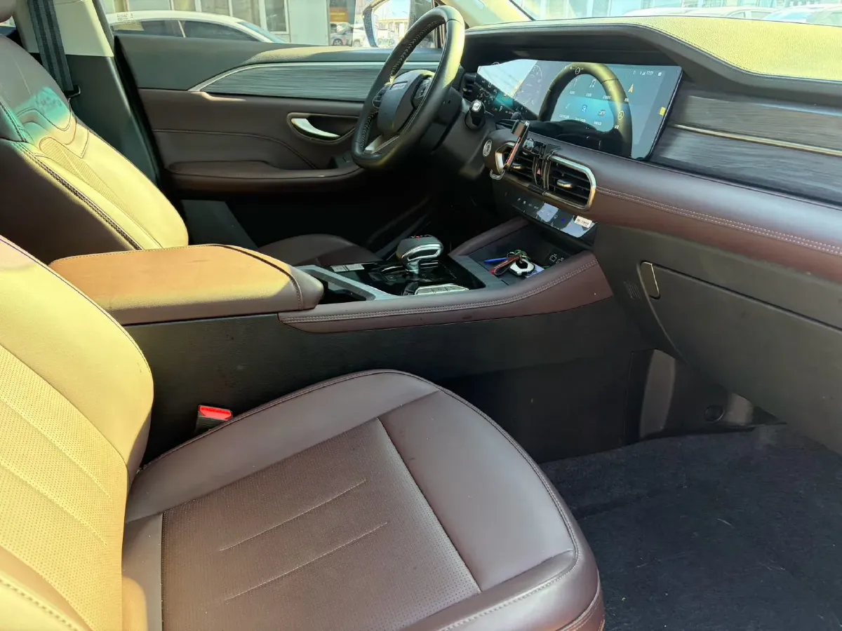 2024 Jetour X90 Plus 1.6T 197HP L4 7DCT,autocango,china used car exporter,china ev exporter,chinese used car exporter,chinese used ev exporter