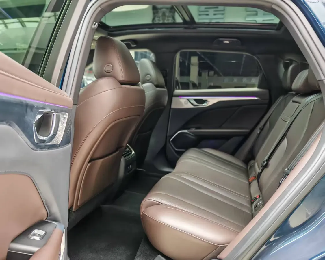 2024 WEY Mocha 1.5T 170HP L4 4DHT PHEV 35.04KWH,autocango,china used car exporter,china ev exporter,chinese used car exporter,chinese used ev exporter