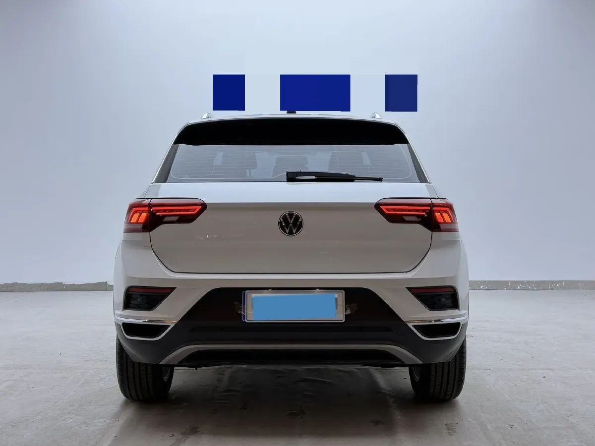 2021 Volkswagen T-Roc 1.4T 150HP L4 7DCT,autocango,china used car exporter,china ev exporter,chinese used car exporter,chinese used ev exporter