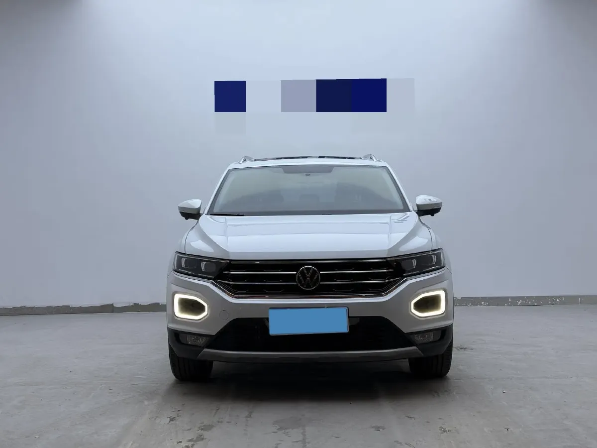 2021 Volkswagen T-Roc 1.4T 150HP L4 7DCT,autocango,china used car exporter,china ev exporter,chinese used car exporter,chinese used ev exporter